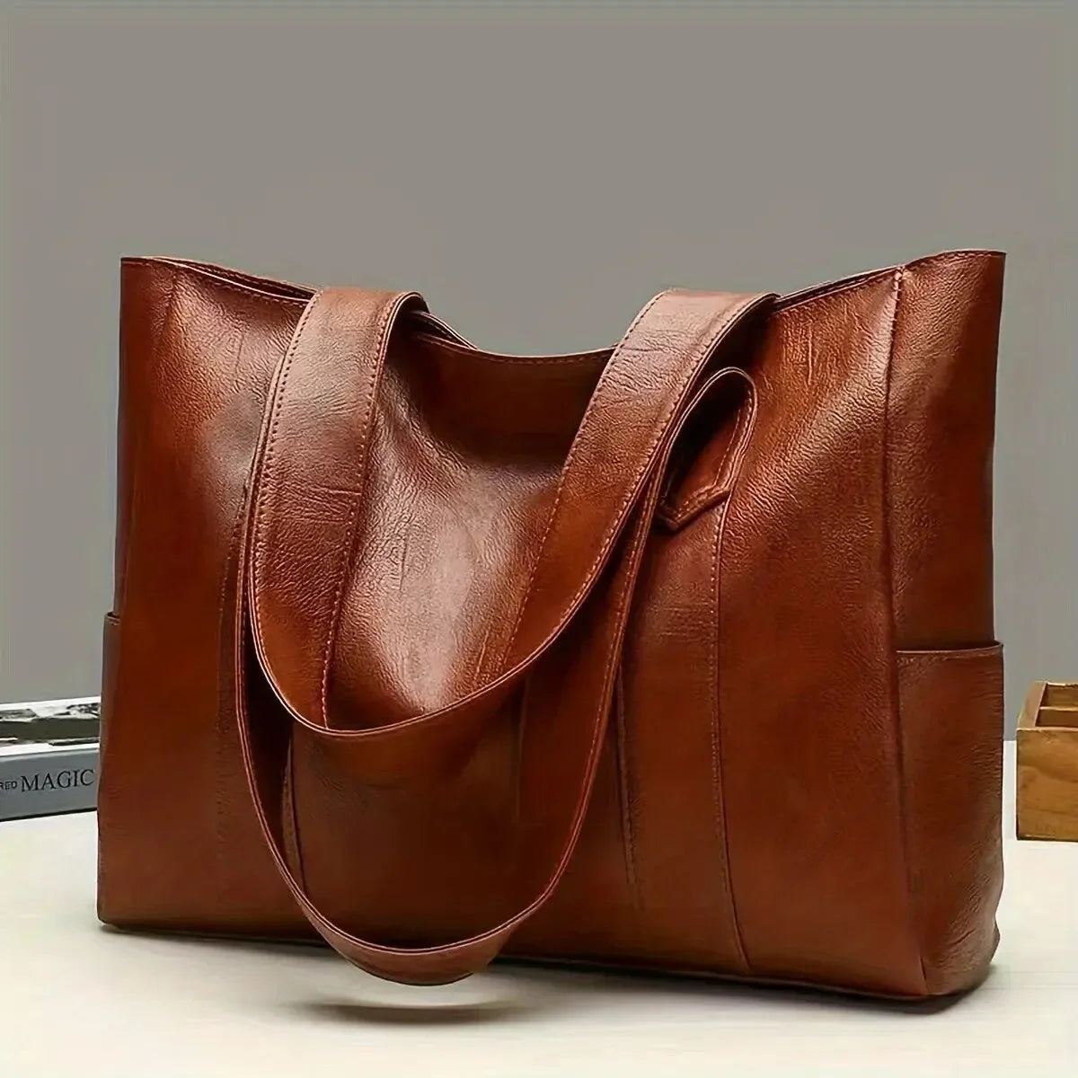 Vintage Plain Shoulder Bag – Large-Capacity Commuter Bag
